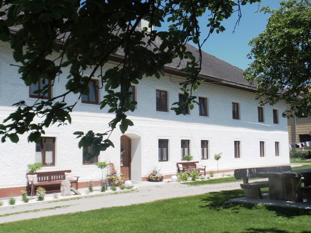 Auszeit Am Ziegenhof Nur Fuer Erwachsene Apartment Schlierbach ภายนอก รูปภาพ